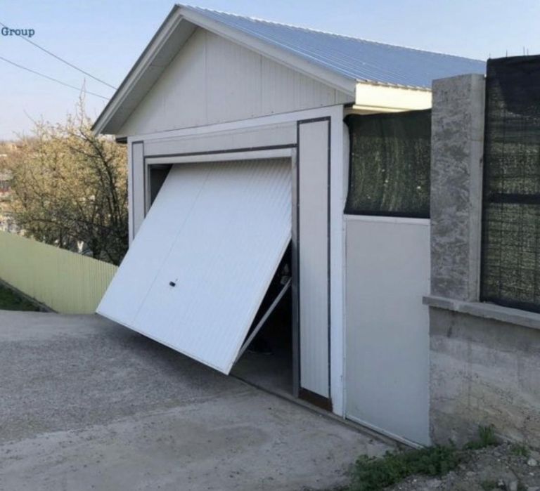 Garaje auto, magazii pe structura metalica