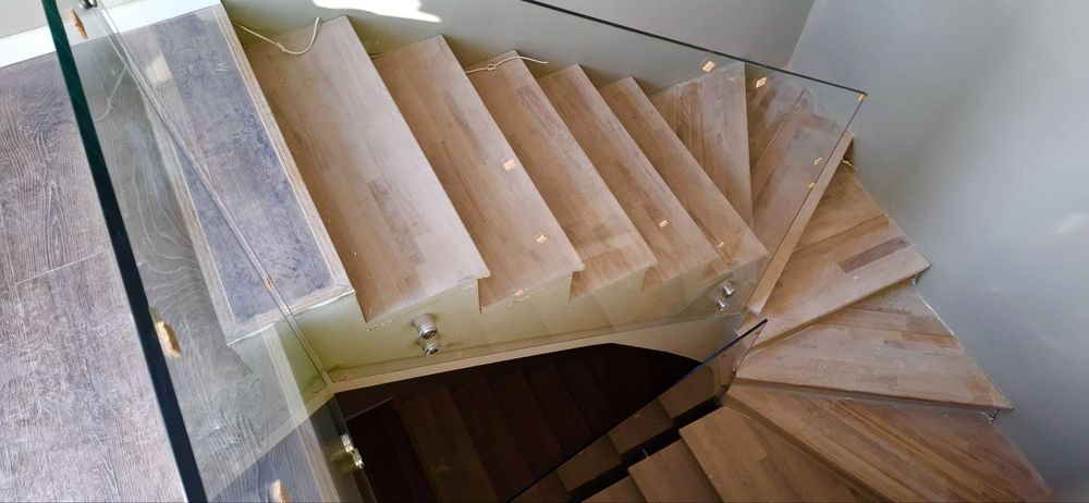 Balustrade din sticlă securizată