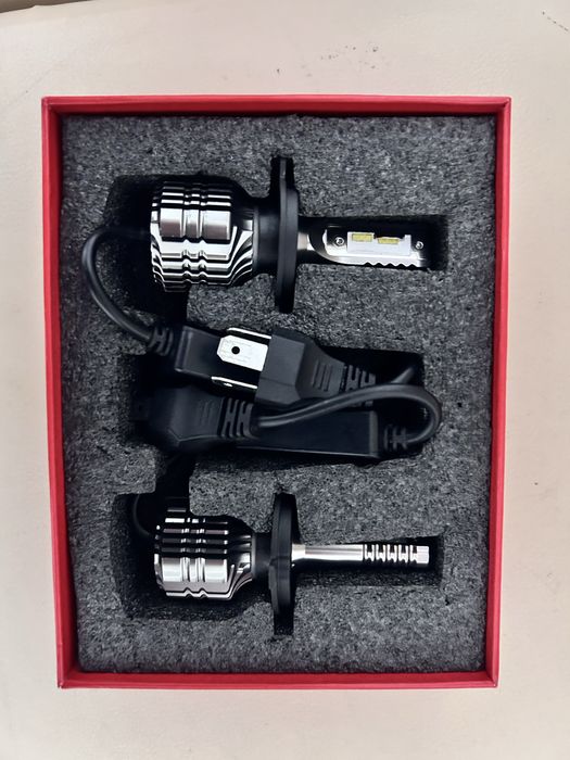 Лед лампочка h4 TQ5