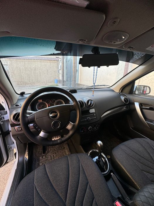 Нехия 3 автомат каробка