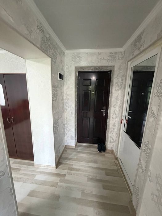 1-хонали кв. Гагарина Азиз бозор