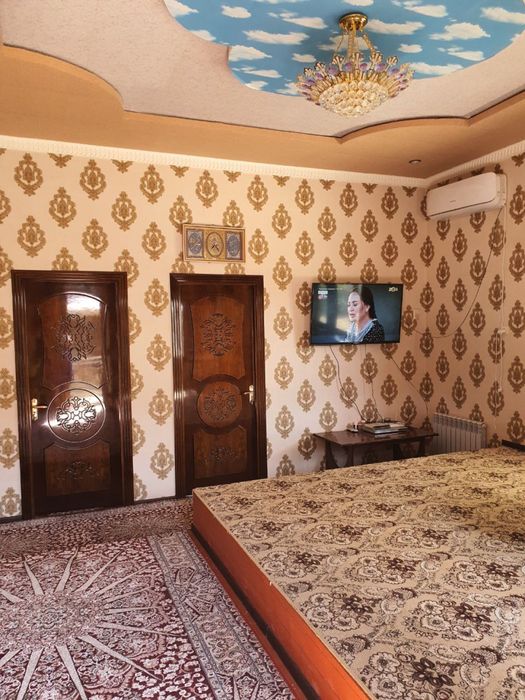 Навоий шаҳар Умид қўрғонида ҳовли