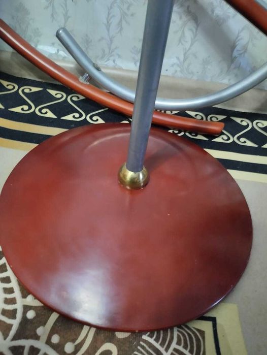 Вешалка (немой слуга)