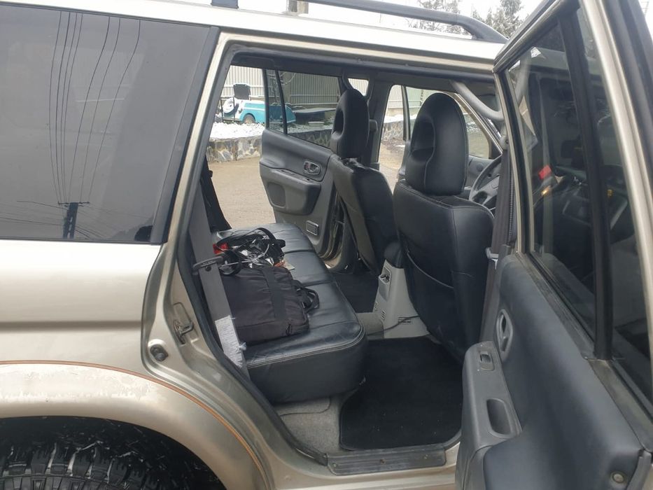 MITSUBISHI Pajero