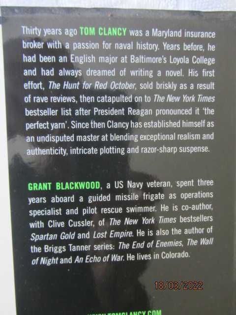 Книга на английски език - Мъртъв  или жив