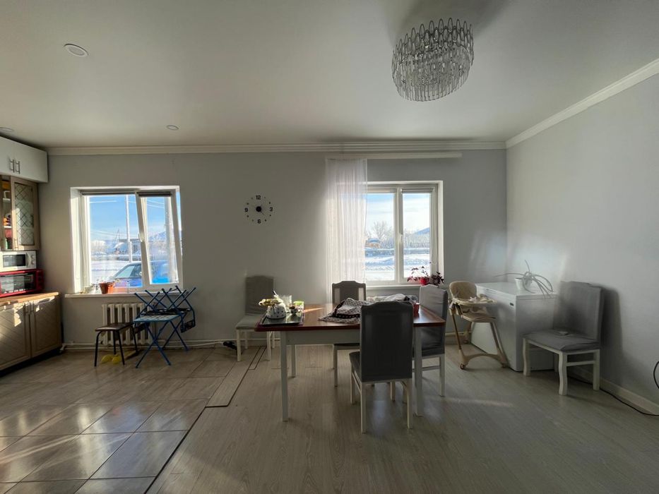 Продам 4 комнатный дом