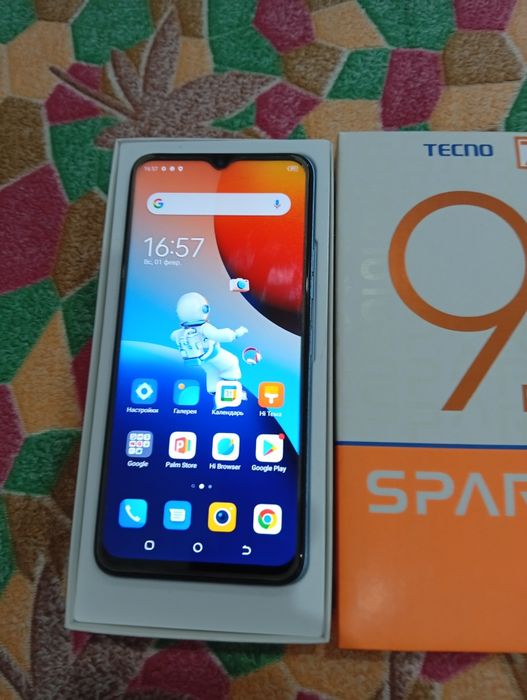 Продам андроид техно Спарк про 9