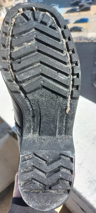 Продавам военни кубинки