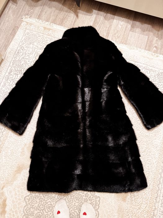 Продам Норковую шубу размер 44