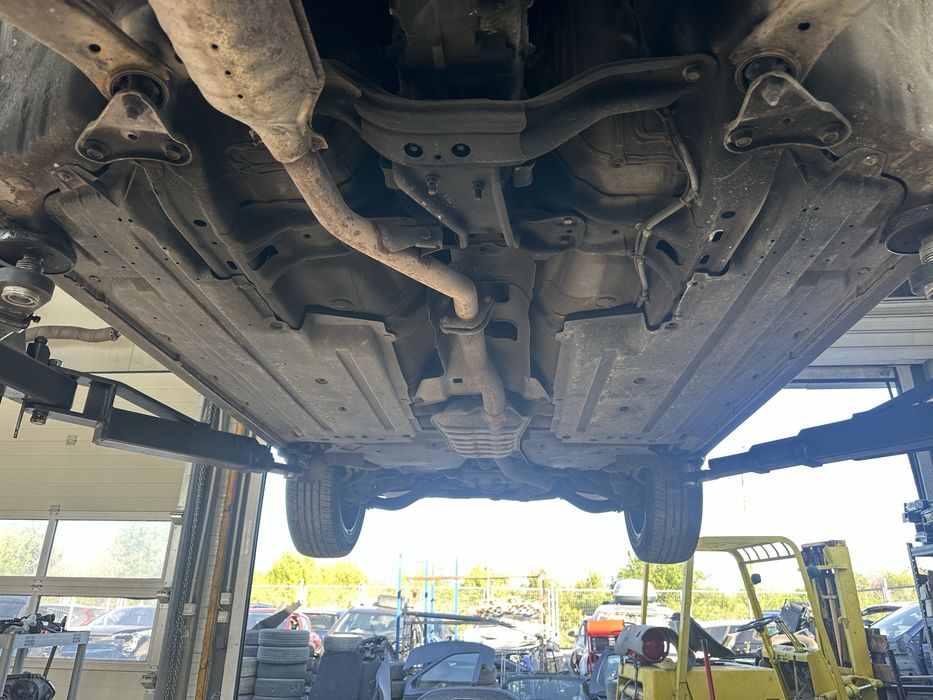 Кори комплект под автомобил Субару Легаси Аутбег