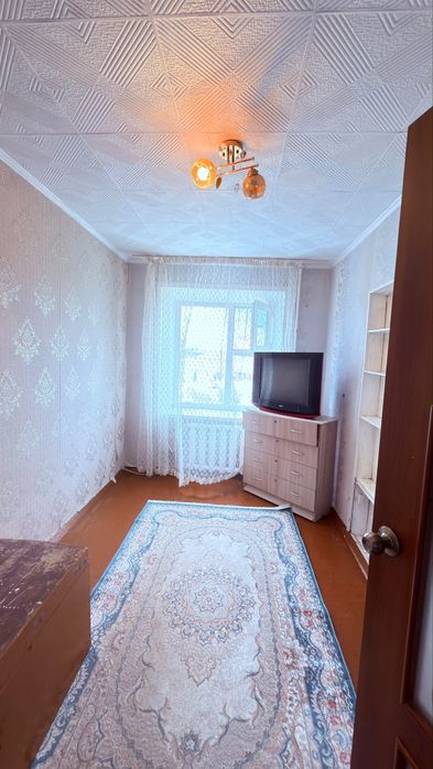 Продается 4 комнатная квартира