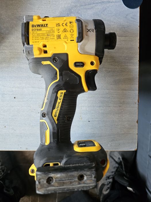 Dewalt  18v brushless
