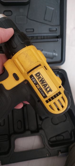 Продам DEWALT DCD771-Ks
DCD771-Ks
DCD771-Ks