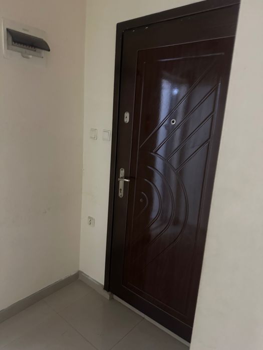 Давам под наем апартамент