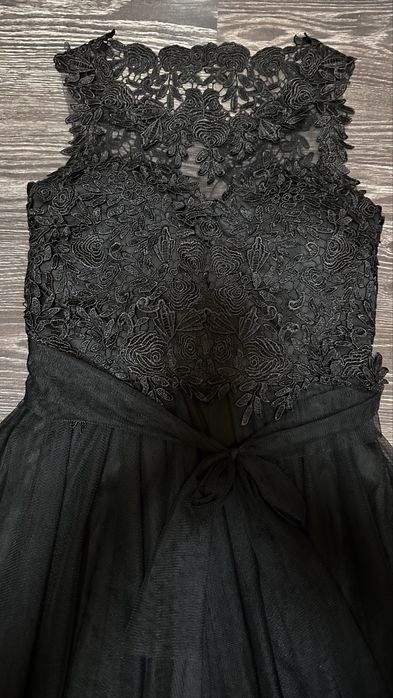 Официална черна рокля за момиче