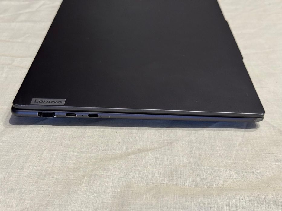 Lenovo Yoga Pro 7 i5-13500H  , i5 gen 13th , 16GB DDR5 , display spart.