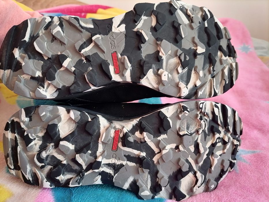 Adidas Terrex 39