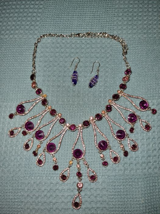 Бижута от неръждаема стомана / подходящи за ежедневна употреба/