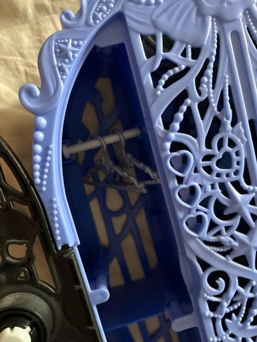 Продам куклу Monster High, Abbey Bominable