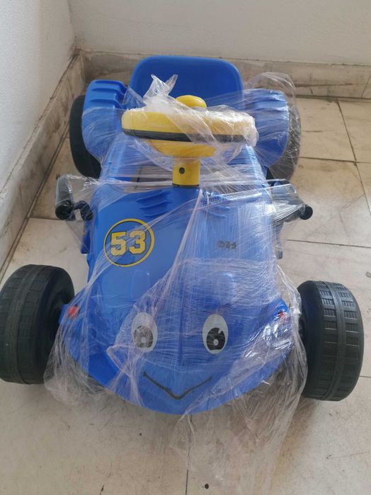 Кола с педали и клаксон