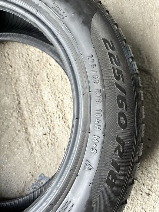 225/60 R18 Pirelli Sottozero 3 RUN FLAT