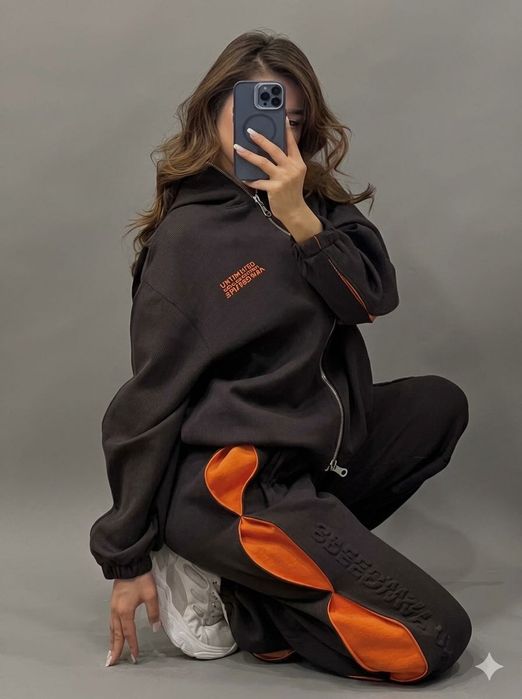 Costume sport pentru femei calitate premiu!