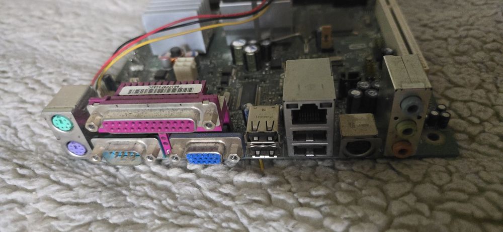 Rezervat PLACA Baza Intel D945GCLF2 mini pc Sata Pci Ide Procesor Intel