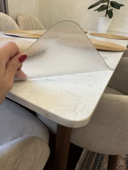 Стол искусственный мрамор и дерево