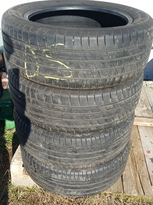 Anvelope vara  215 55 R17