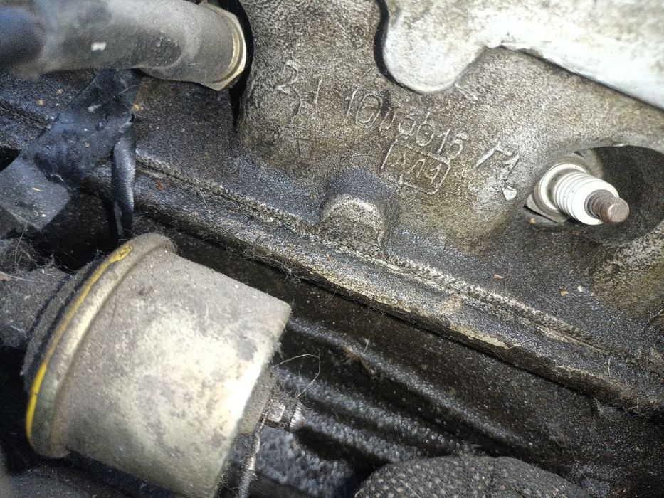 Продам запчасти на газ 24