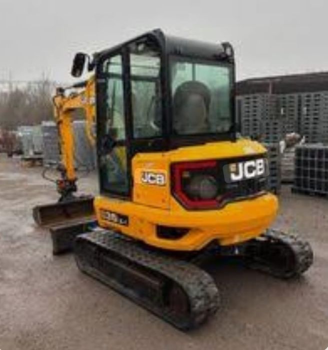 Mini excavator lucrări drenaj,fose septice,demolări,canalizări,fundați