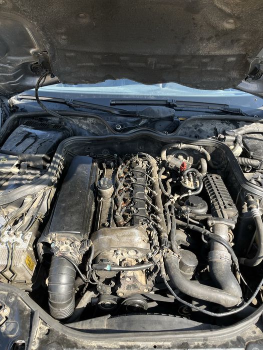 Mercedes W211 на части