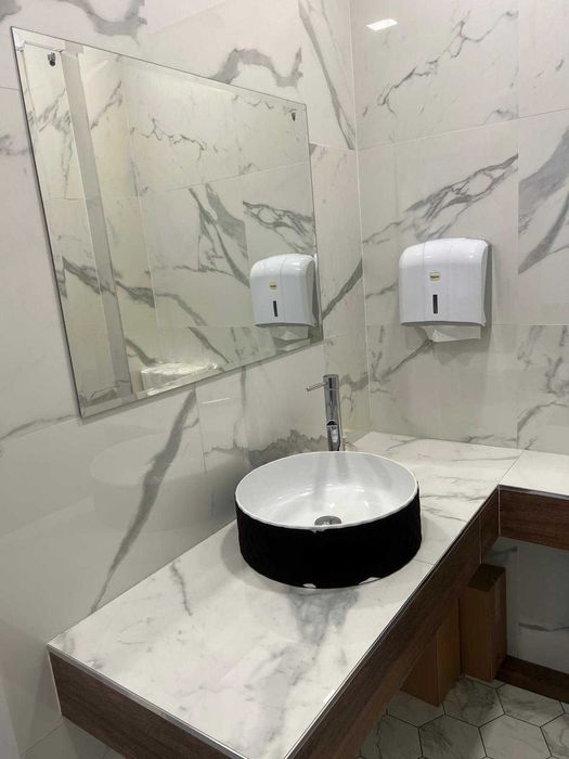 Inchiriez spatiu comercial in Oradea, Strada Evreilor Deportati