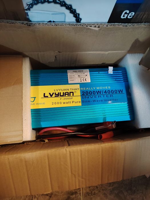 LVYUAN Чист синусоидален инвертор 24V към 230V 2000W/4000W