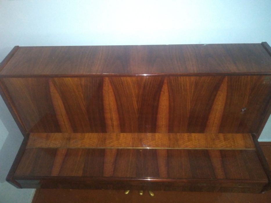 Срочно Продаётся Пианино nocturno