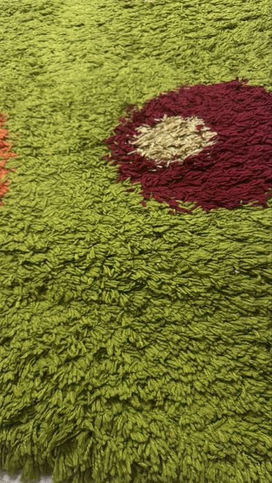 Пушистый кавер с кругами