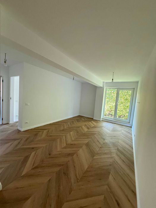 Apartament premium cu 2 camere decomandate, parcare și boxă incluse – zonă centrală, Suceava (str. Nicolae Titulescu) - Mai multe