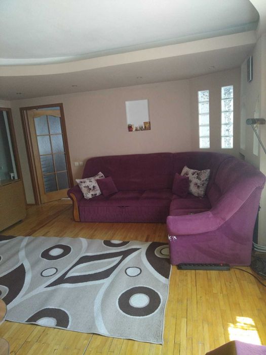 Un apartament cu liniște și lumină – de închiriat în Obcini, Suceava