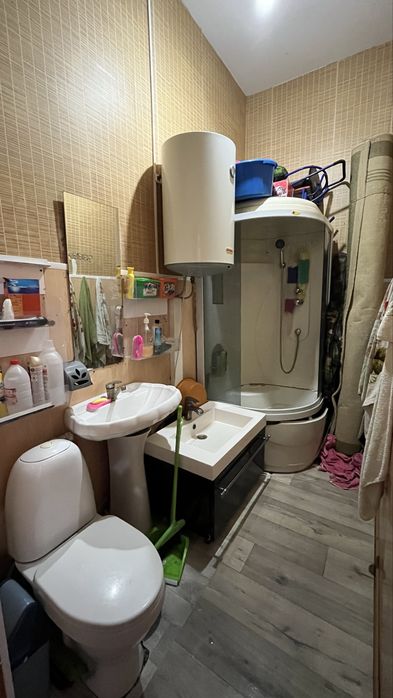 Продам 1-комнатную ОКТ