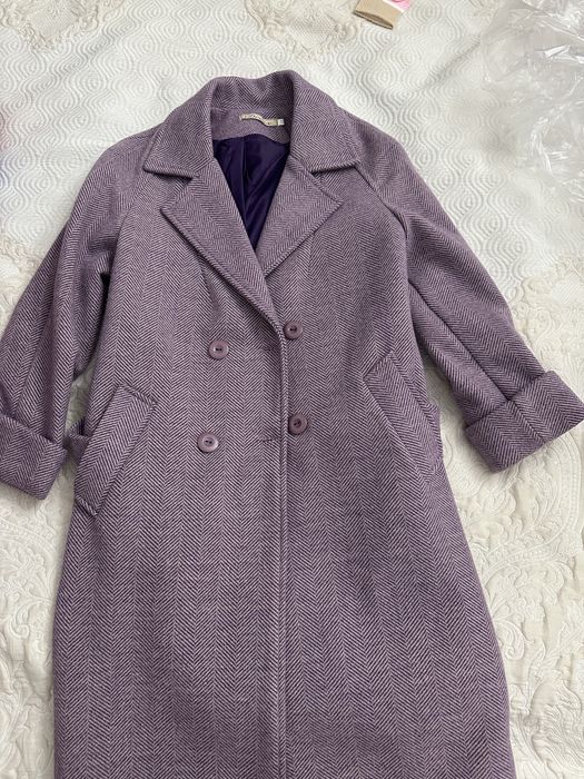 Продам пальто, размер 42