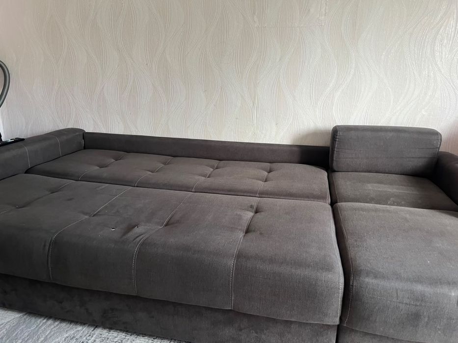 Продам диван 3 м  в хорошем состоянии