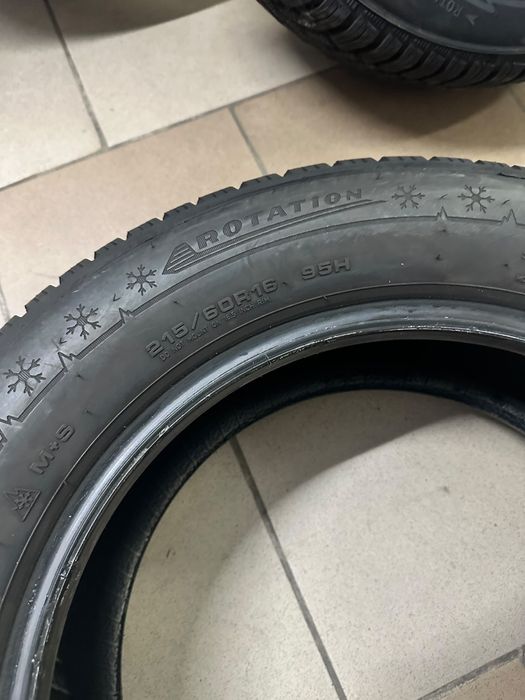 215/60 R16 Dunlop Wintersport 5 iarna Dot 2018