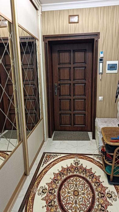 Продам 3 комн. кв., в районе Ахтамара