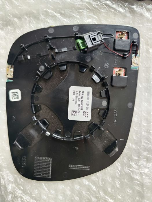 Sticla oglinda OEM Audi (8R0-857-535-F)