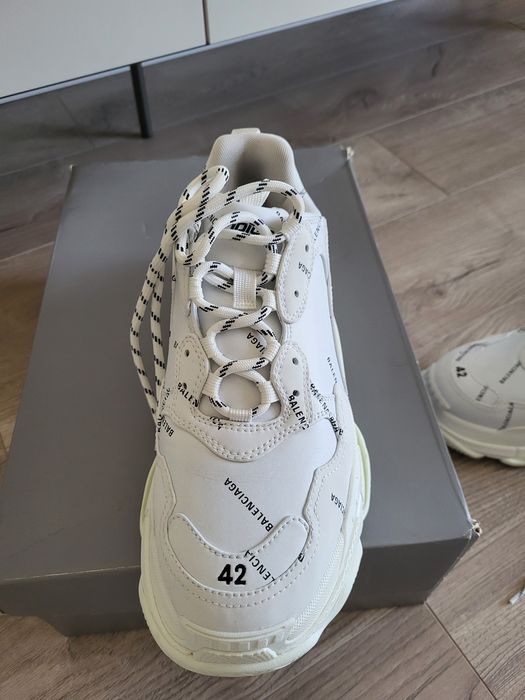 Balenciaga Triple S