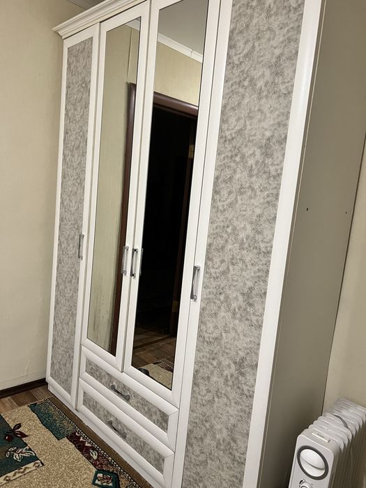 Продам шкаф в хорошем состояний