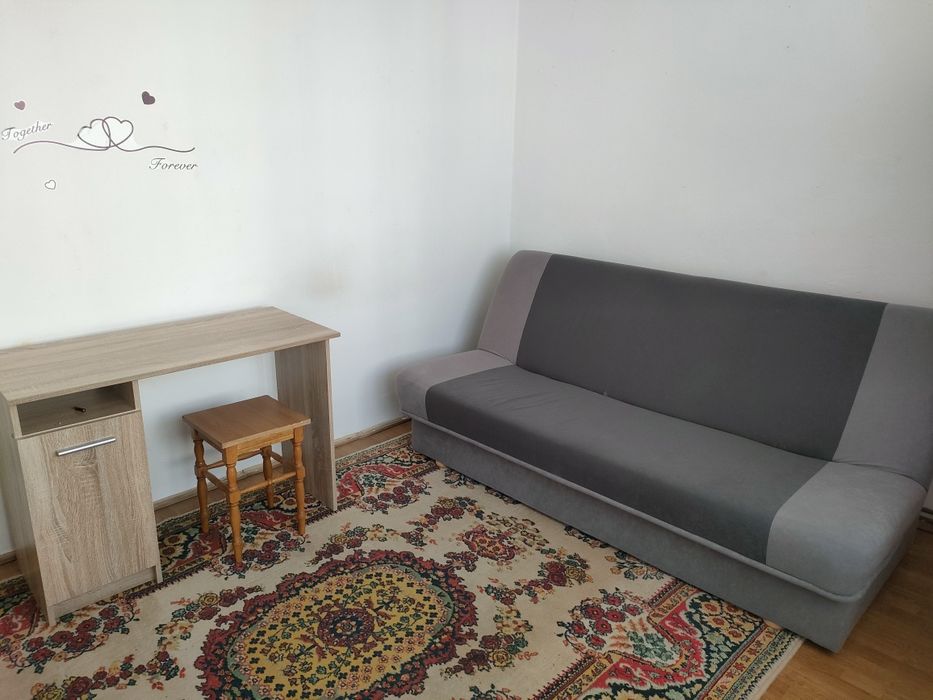 Proprietar închiriez apartament cu 2 camere decomandate, zona Rahovei