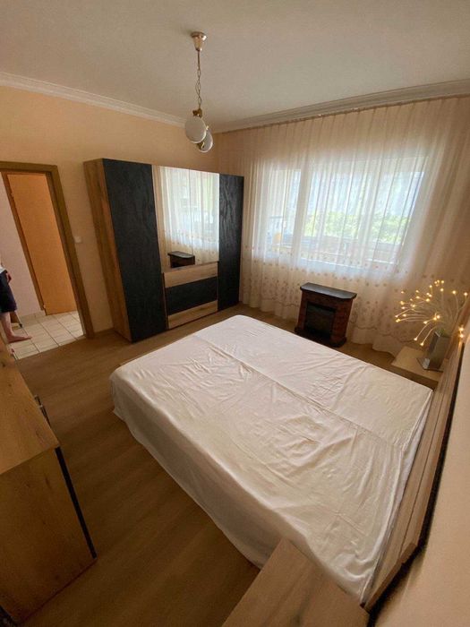 Двустаен ап. под наем в кв. Люлин 10