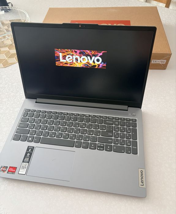 Ноутбук Lenovo IdeaPad Slim