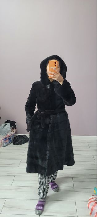 Продам Норковые шубы